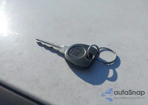 2010 Pontiac G6 из США, поврежденный, VIN 1G2ZA5E06A4129210